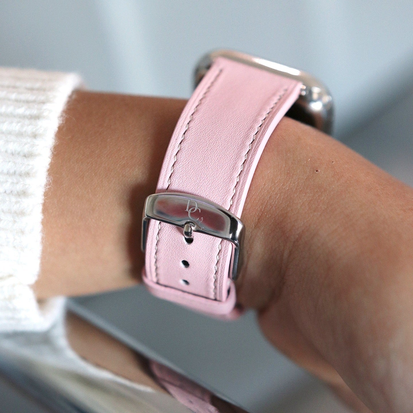 Apple Watch Band - Rose Sakura Edition - French Swift leather